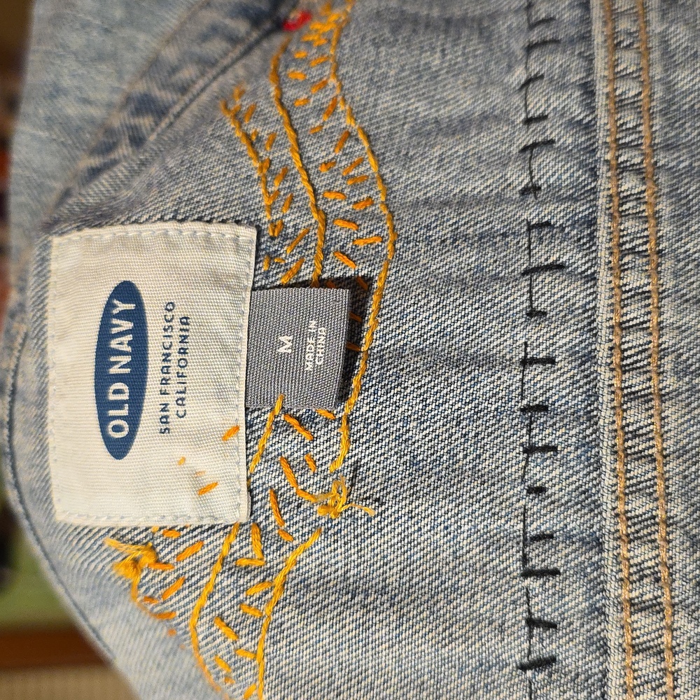 HAND CRAFTED Jacket UPCYCLED Blue Denim Embroidered Taylor Swift Tee Size M - Picture 16 of 17
